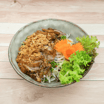 Reisbandnudeln Salat Mittagsmenü